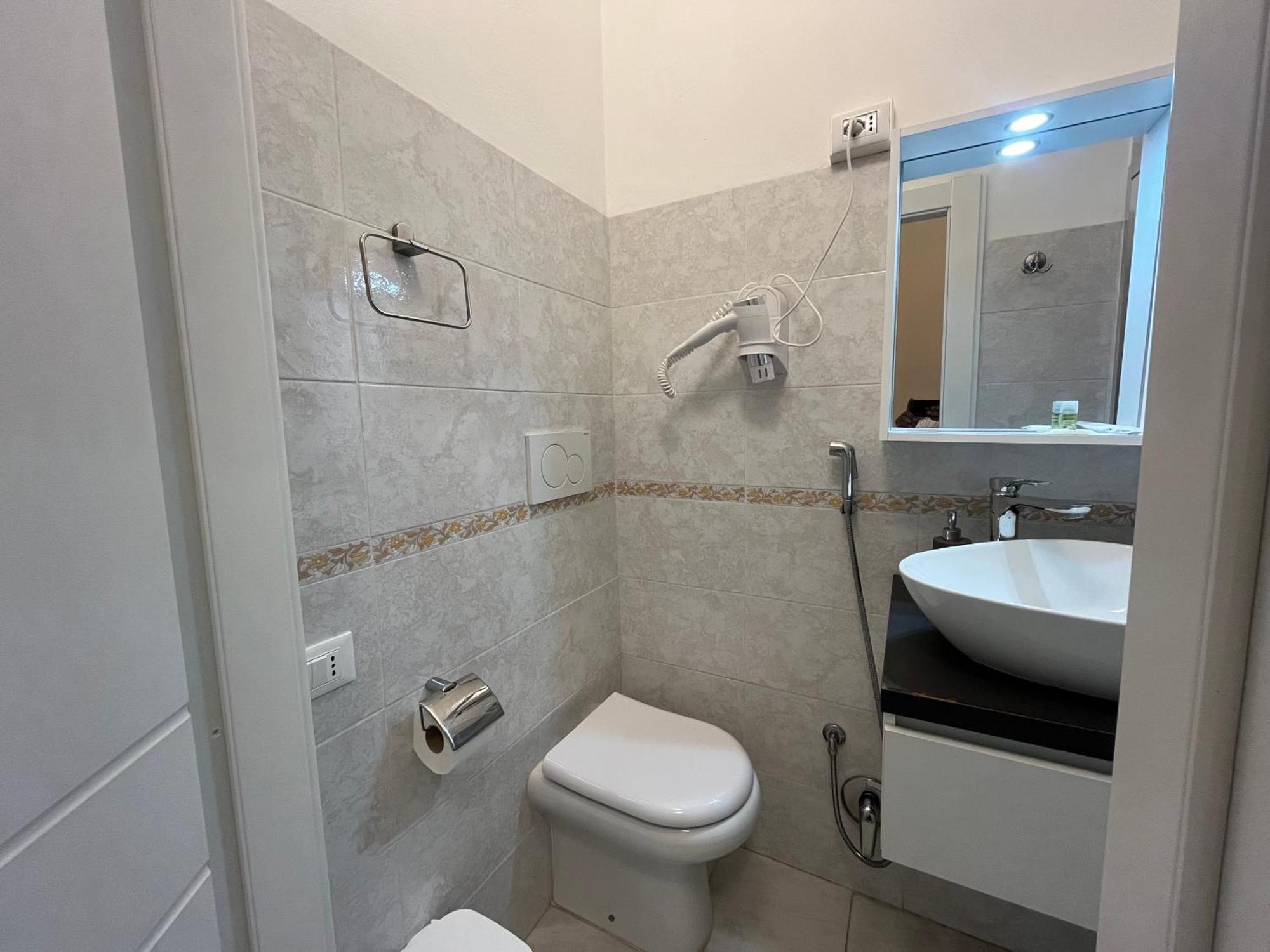 Hello Pisa B&B מראה חיצוני תמונה