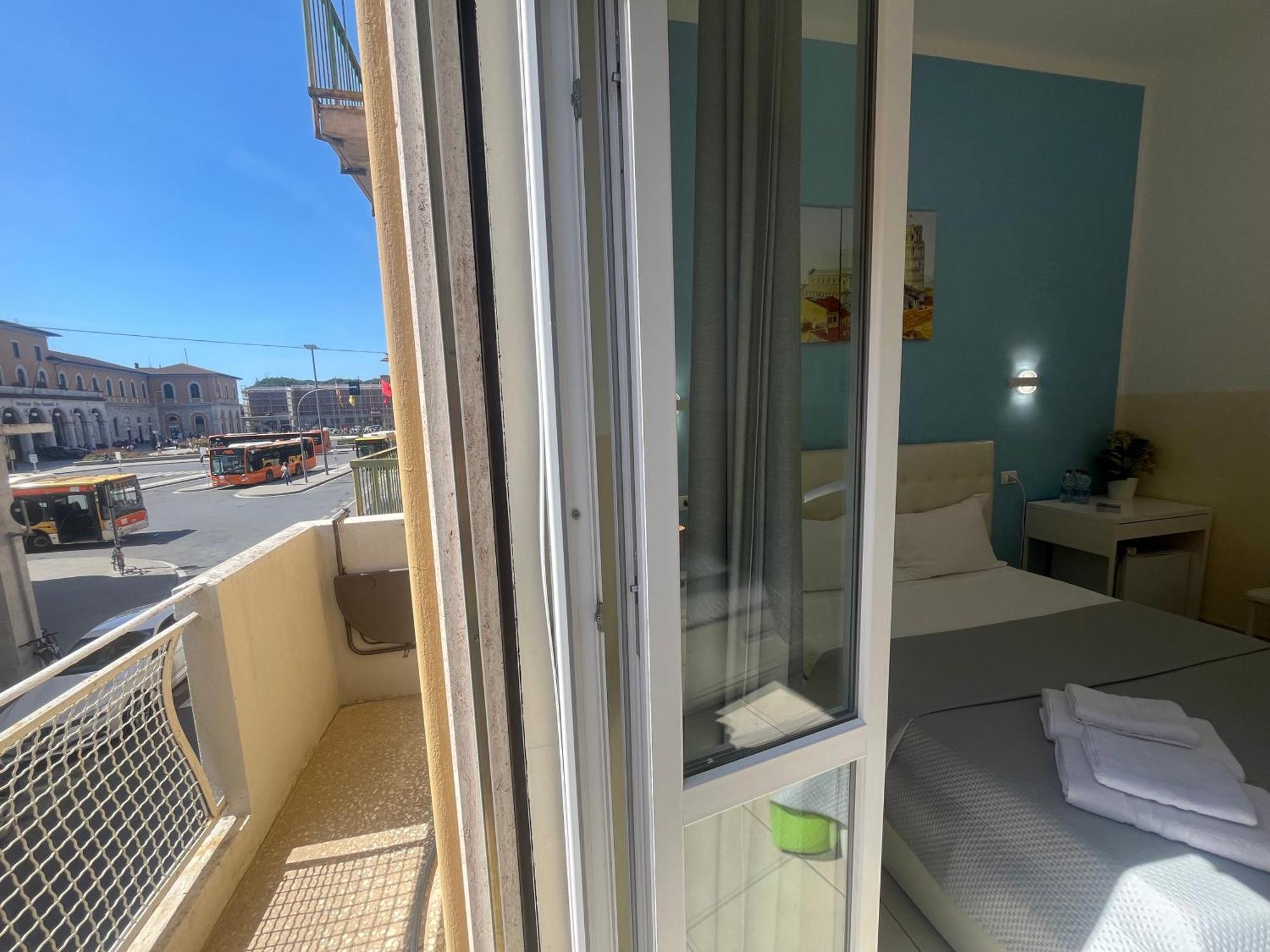 Hello Pisa B&B מראה חיצוני תמונה